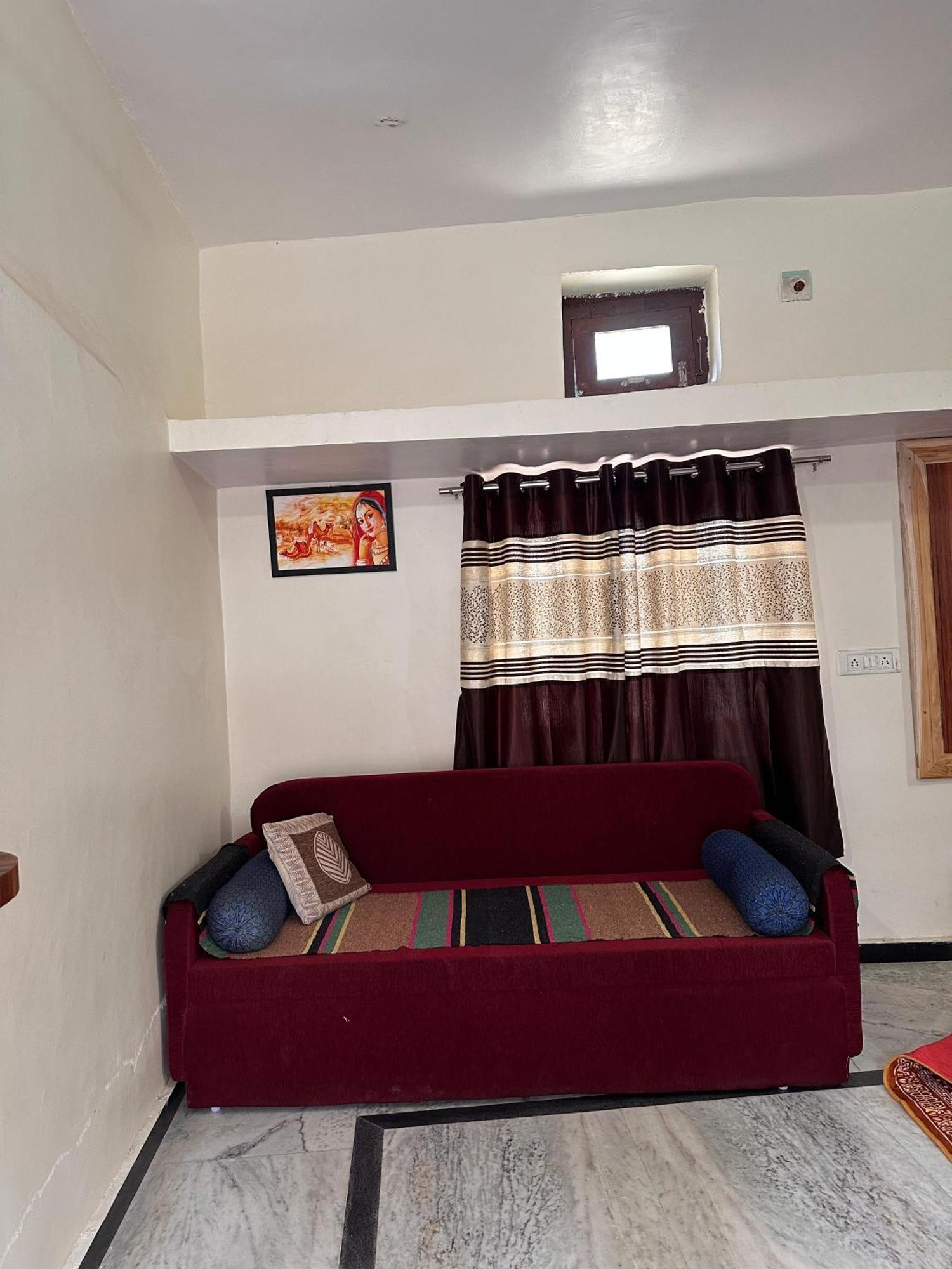 Laxmanji Villas Ābu Eksteriør billede
